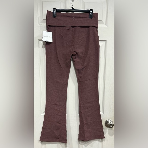 Beyond Yoga Women's XL Spacedye Foldover Bootcut Pant Rose Brush Heather NWT - Picture 6 of 7